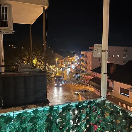 Alpeza Apartament *